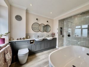 Photo 5- click for photo gallery